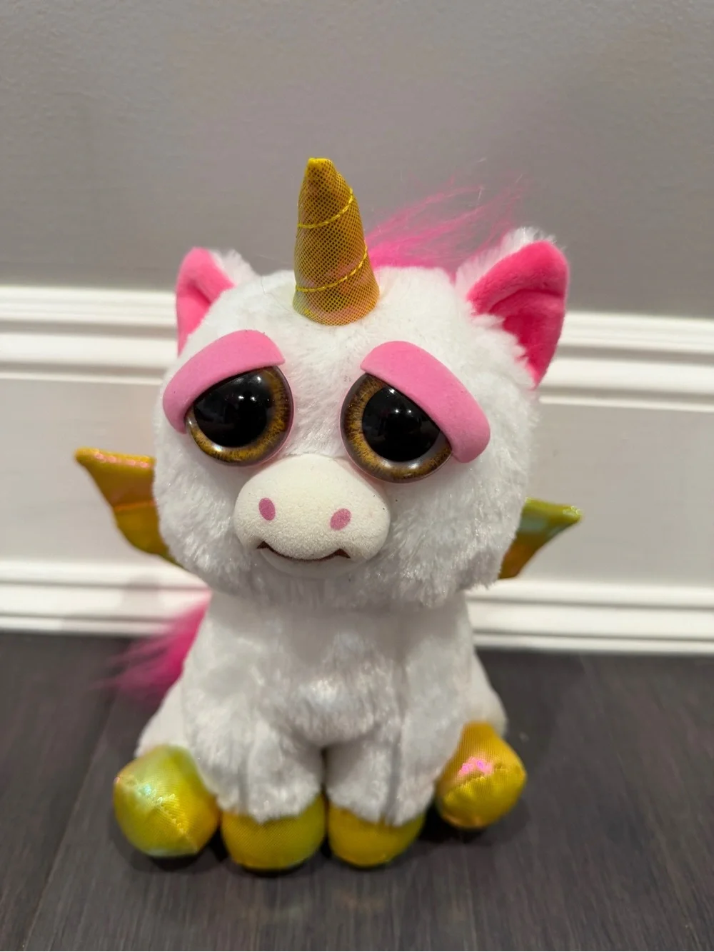 Feisty Pets new without